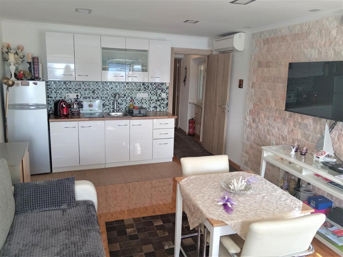 Apartman Speranza Rovinj Buitenkant foto