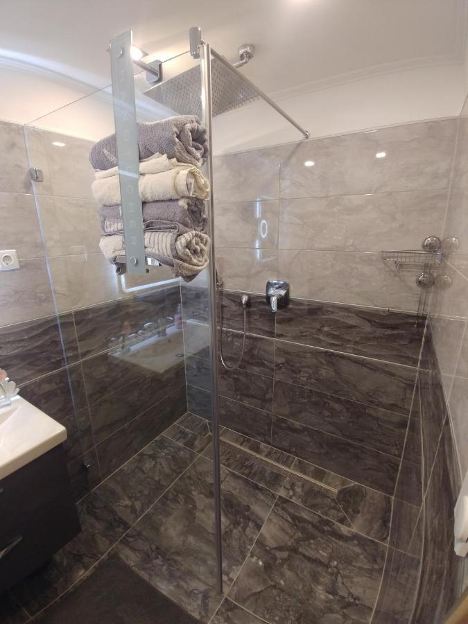 Apartman Speranza Rovinj Buitenkant foto